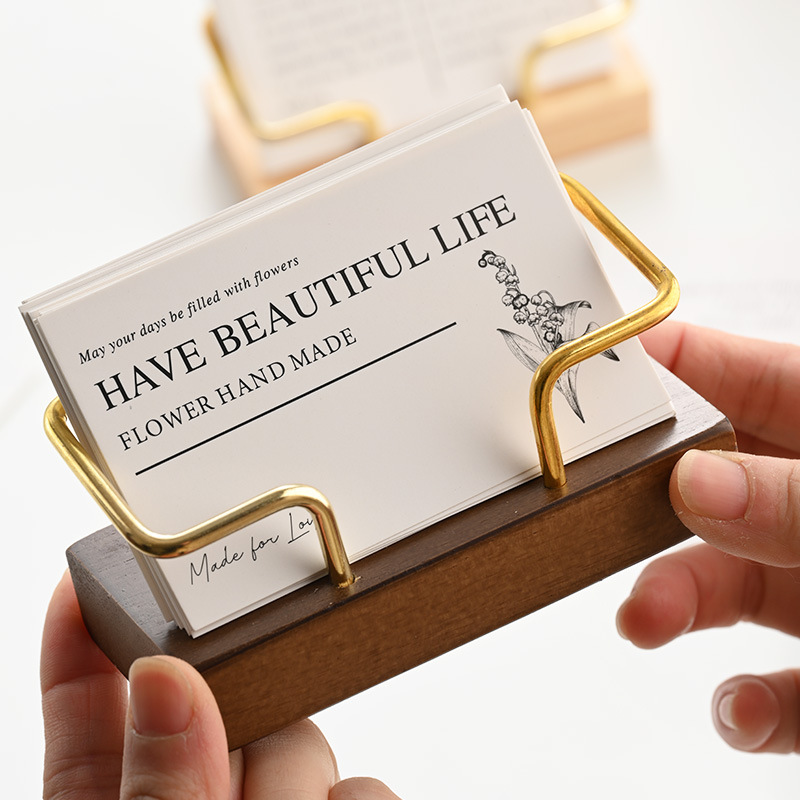 Wooden Business Card Holder Me - Desk Name Plate avis et prix